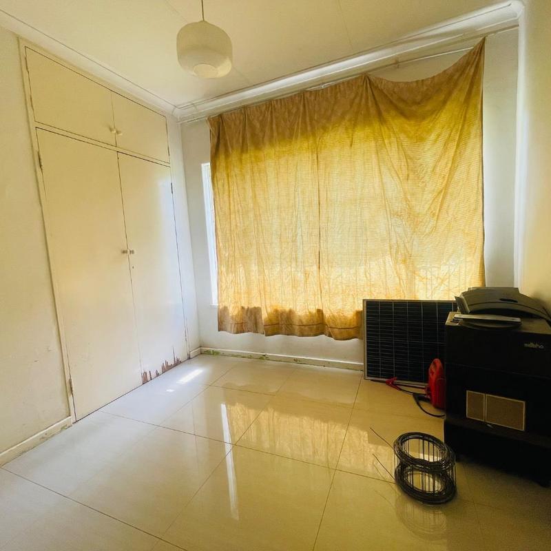 7 Bedroom Property for Sale in Golf View North West